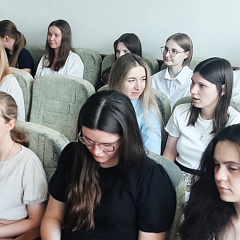 Асновы дарожнай бяспекі і новаўвядзенні ў ПДР - тэма лекцыі ў цэнтральным апараце Мінюста