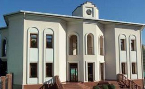 Віншаванне ад калектыву Пасольства Рэспублікі Беларусь у Рэспубліцы Узбекістан