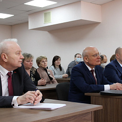 Переписать историю невозможно, пока в государстве работают архивные учреждения